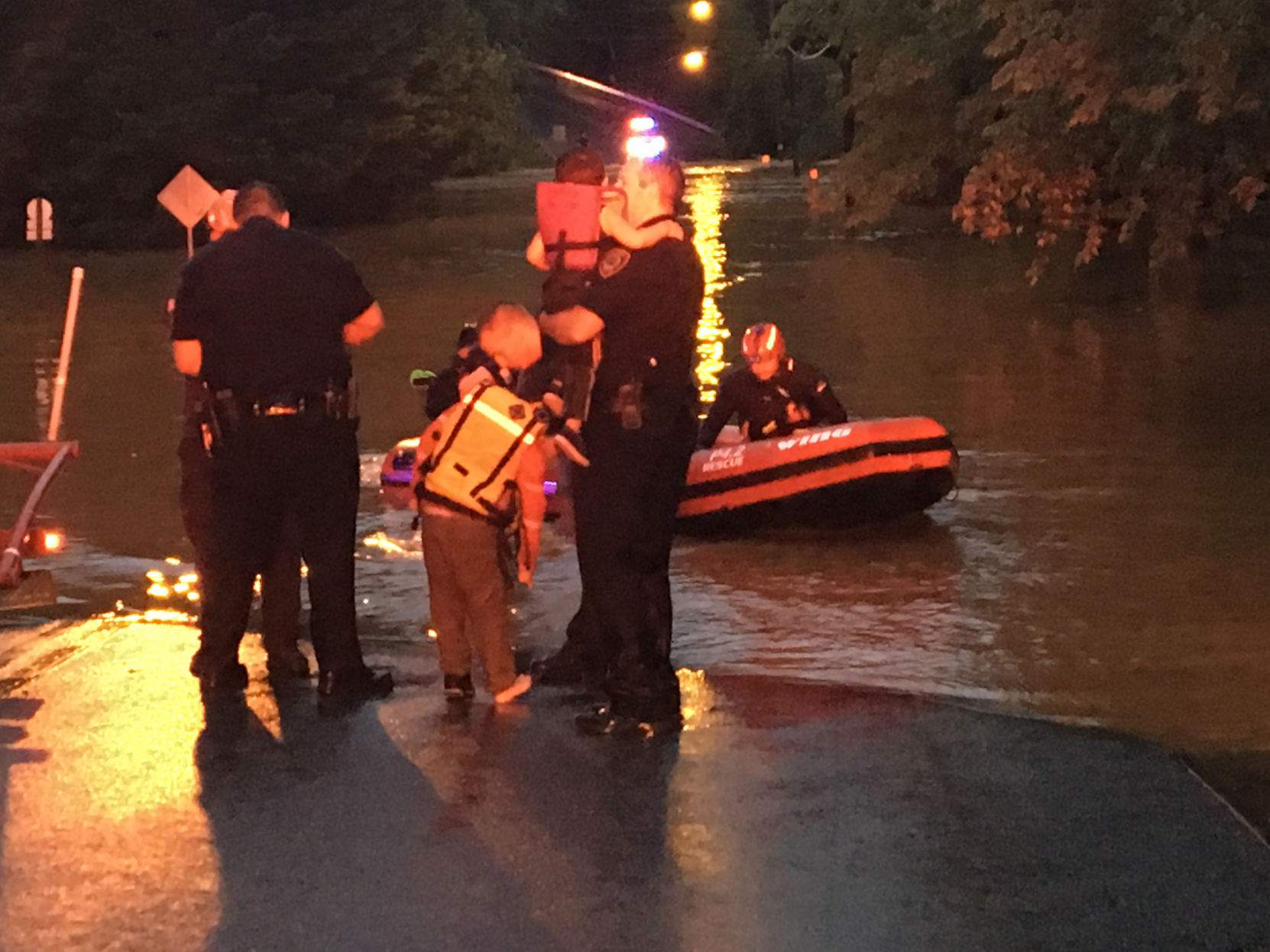 LNA 0802 flooding.Greenwood.jpg